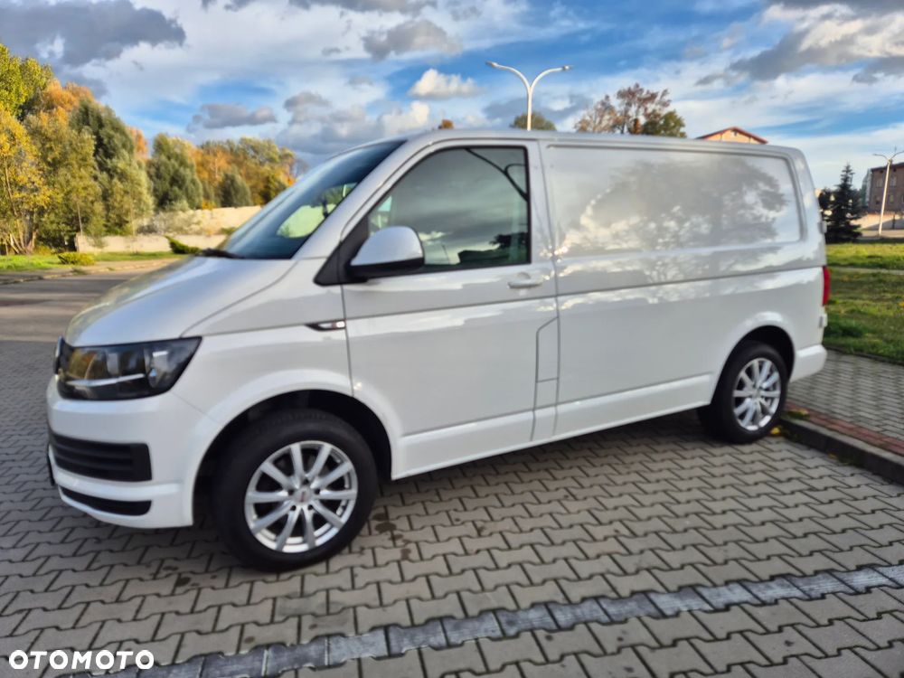 Volkswagen Transporter T6 - 11