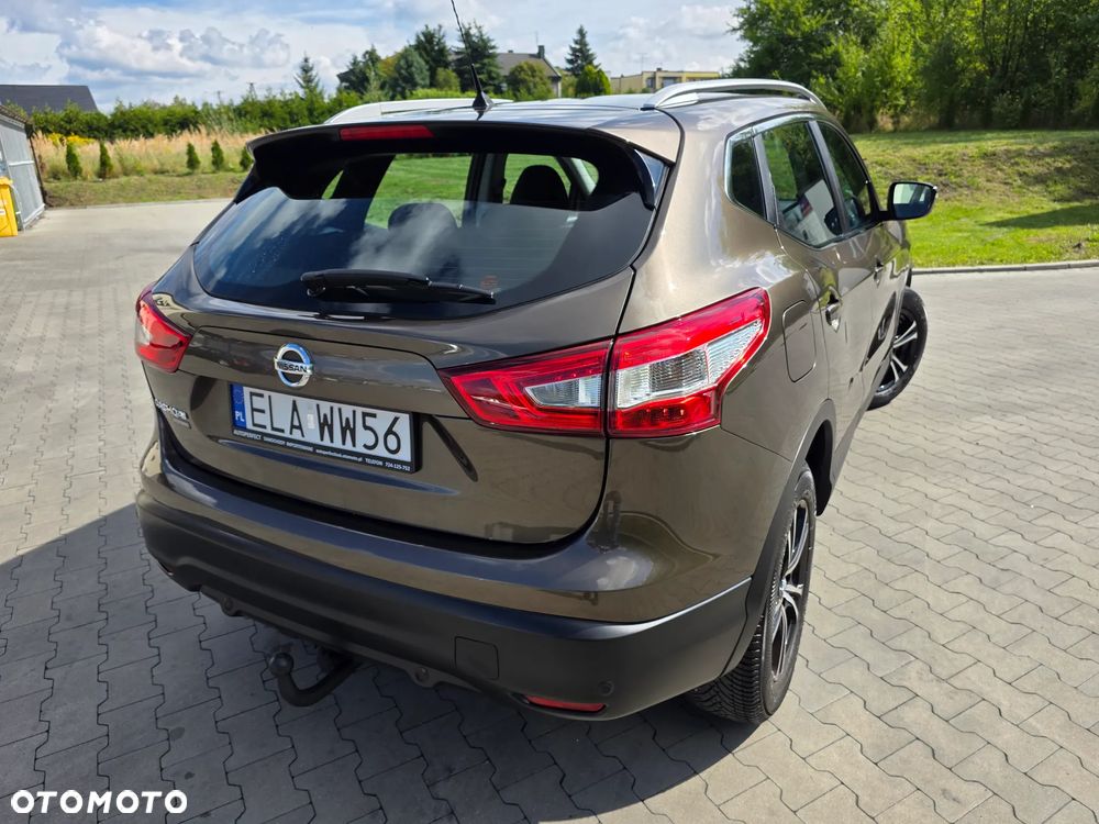 Nissan Qashqai 1.6 DIG-T N-Connecta - 8