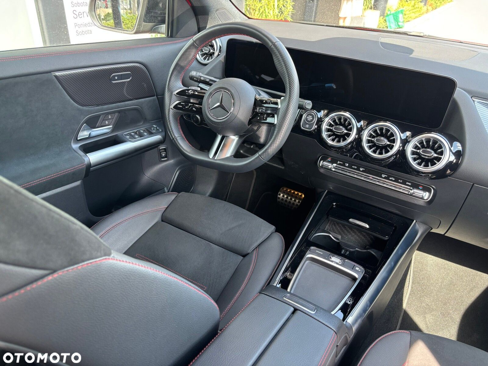 Mercedes-Benz GLA - 7