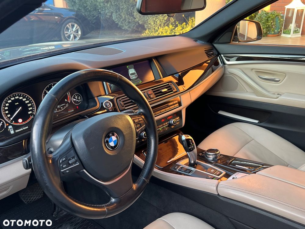 BMW Seria 5 520d Luxury Line - 10