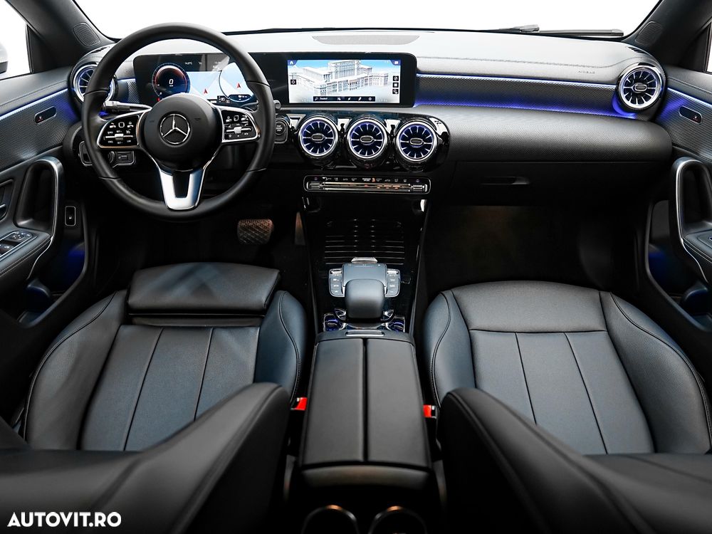 Mercedes-Benz CLA 250 e 8G-DCT - 13