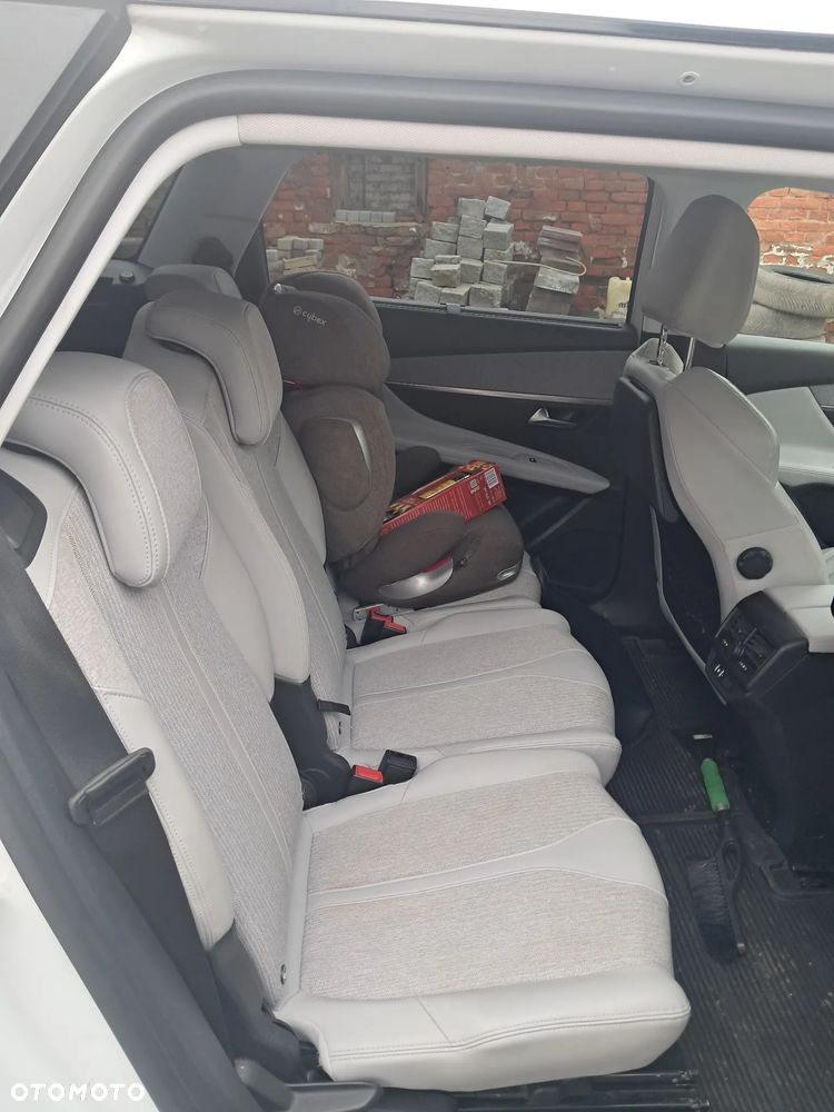 Peugeot 5008 1.6 BlueHDI Allure S&S EAT6 - 7