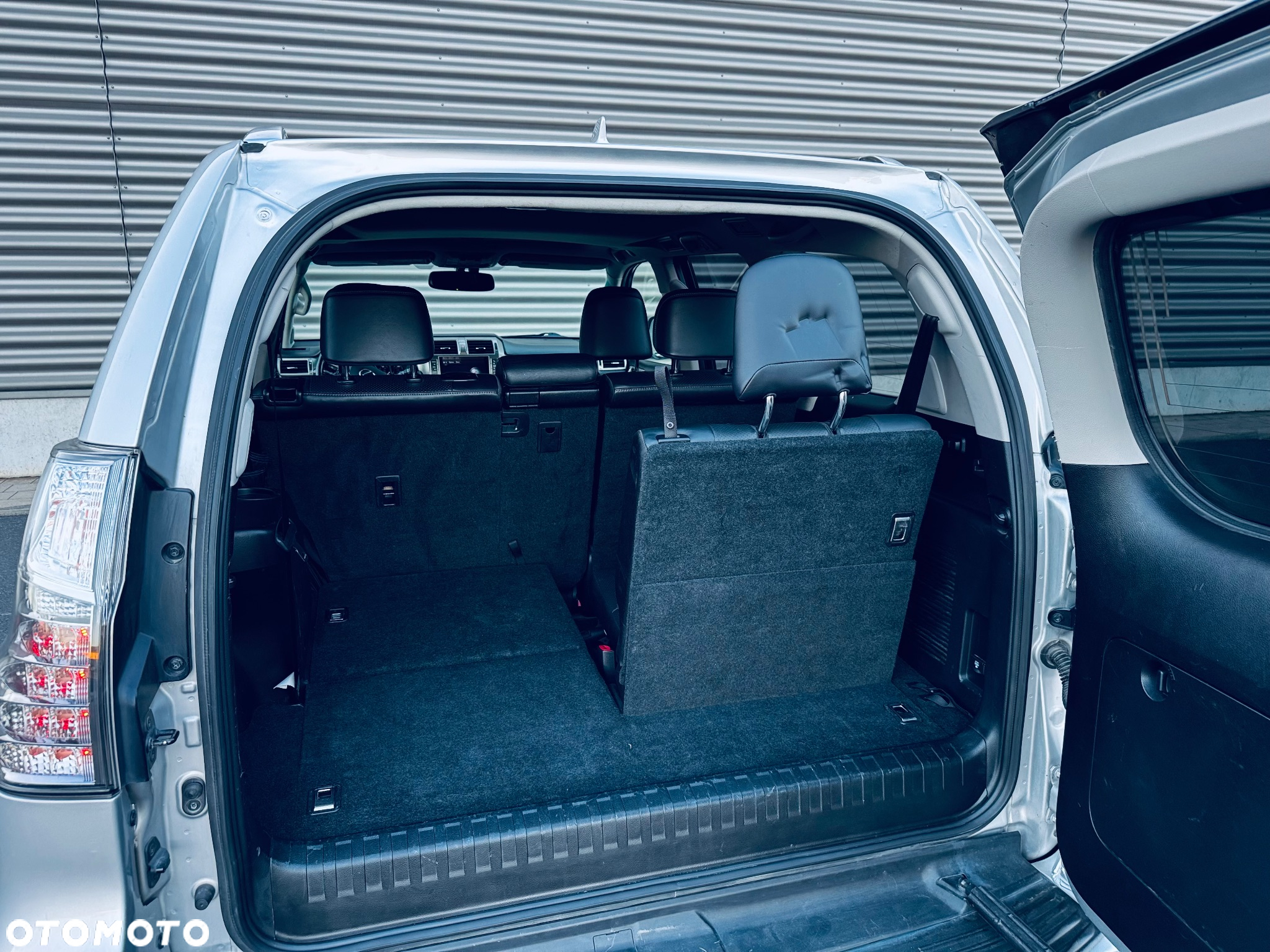 Lexus GX 470 - 28