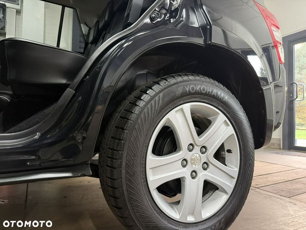 Suzuki Grand Vitara - 33