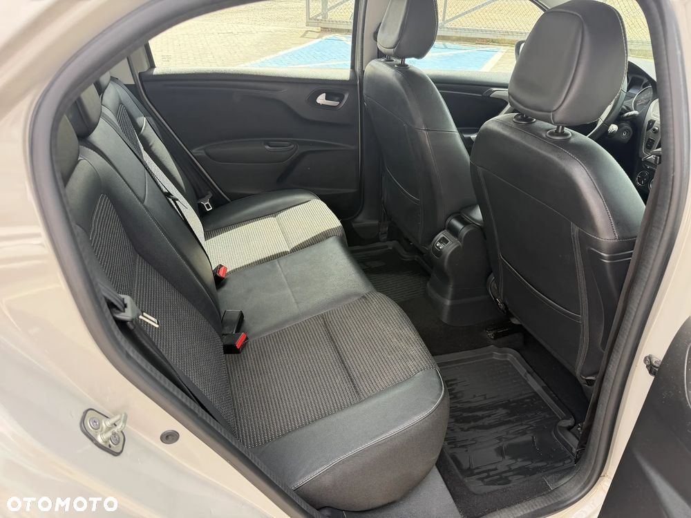 Citroën C-Elysée 1.5 BlueHDi Shine - 6