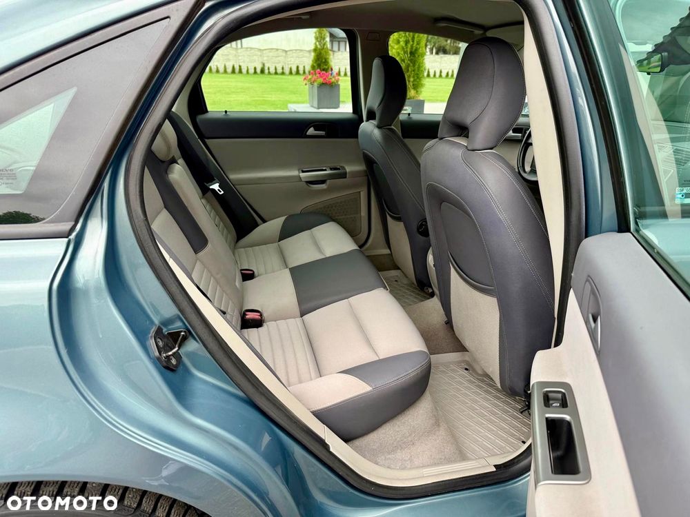 Volvo S40 T5 Kinetic - 17
