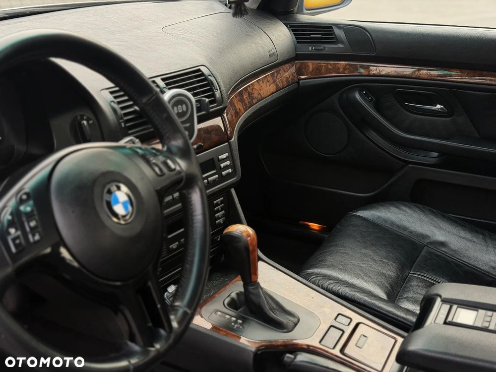 BMW Seria 5 - 11