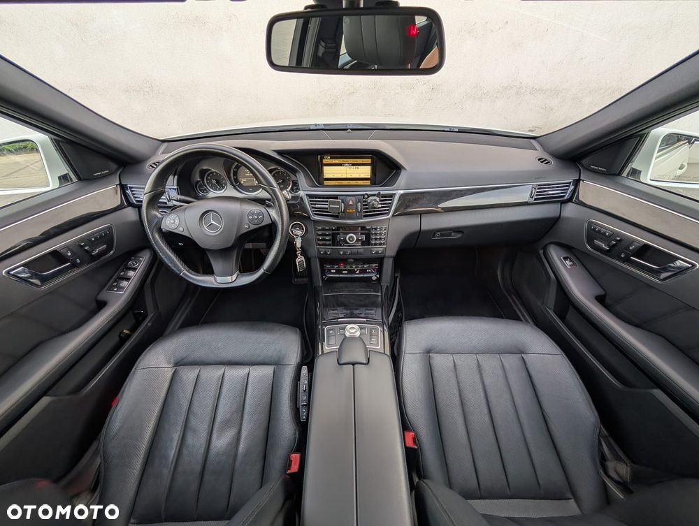 Mercedes-Benz Klasa E 500 7G-TRONIC Avantgarde - 11