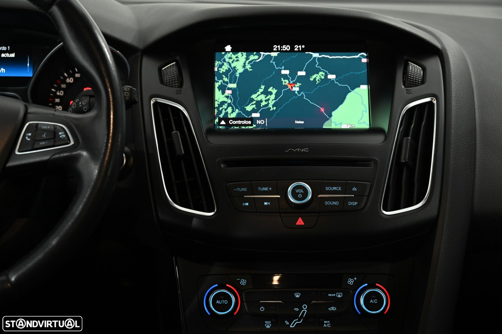 Ford Focus SW 1.0 EcoBoost Titanium - 27