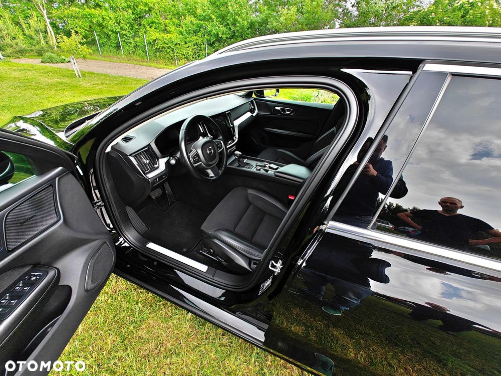 Volvo V60 D4 Geartronic Momentum Pro - 10