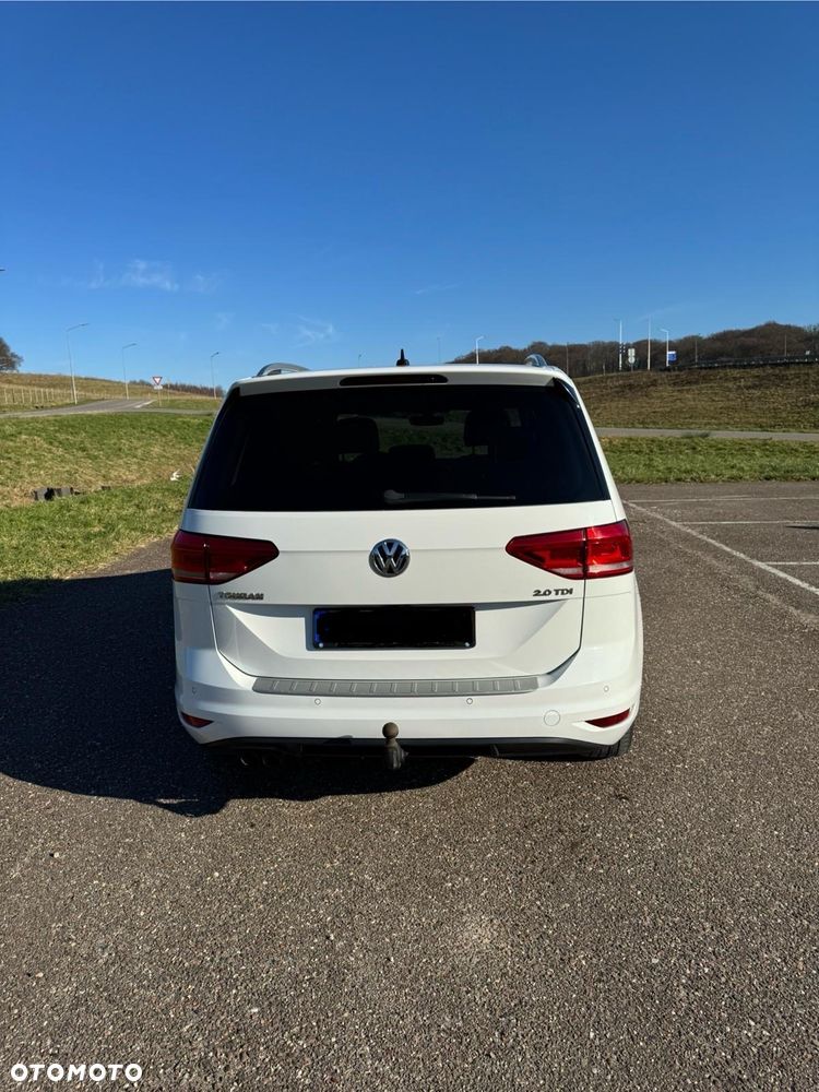 Volkswagen Touran 2.0 TDI BMT Special Edition DSG - 10