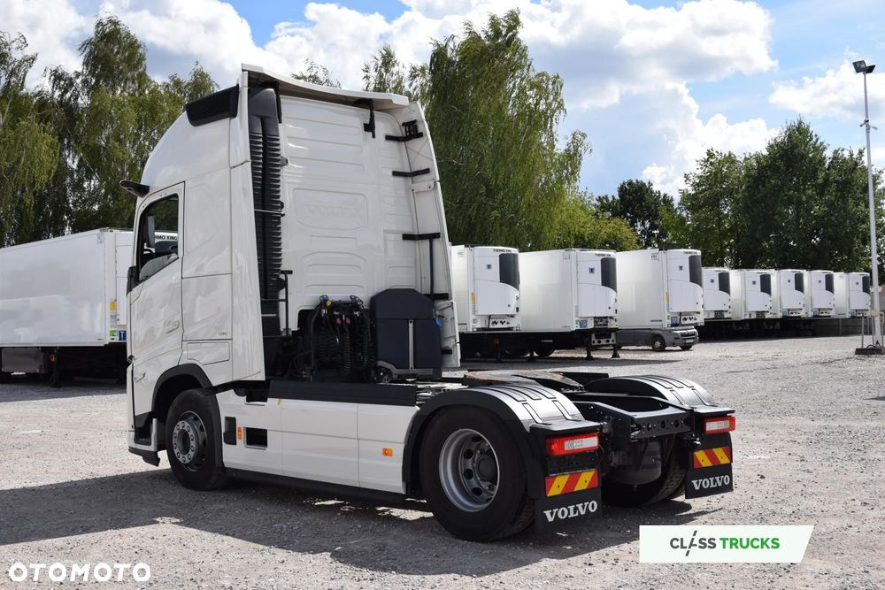 Volvo FH 460 AERO Globetrotter XL ACC i-Save I-ParkCool SideSkirts Mirror Cam - 6