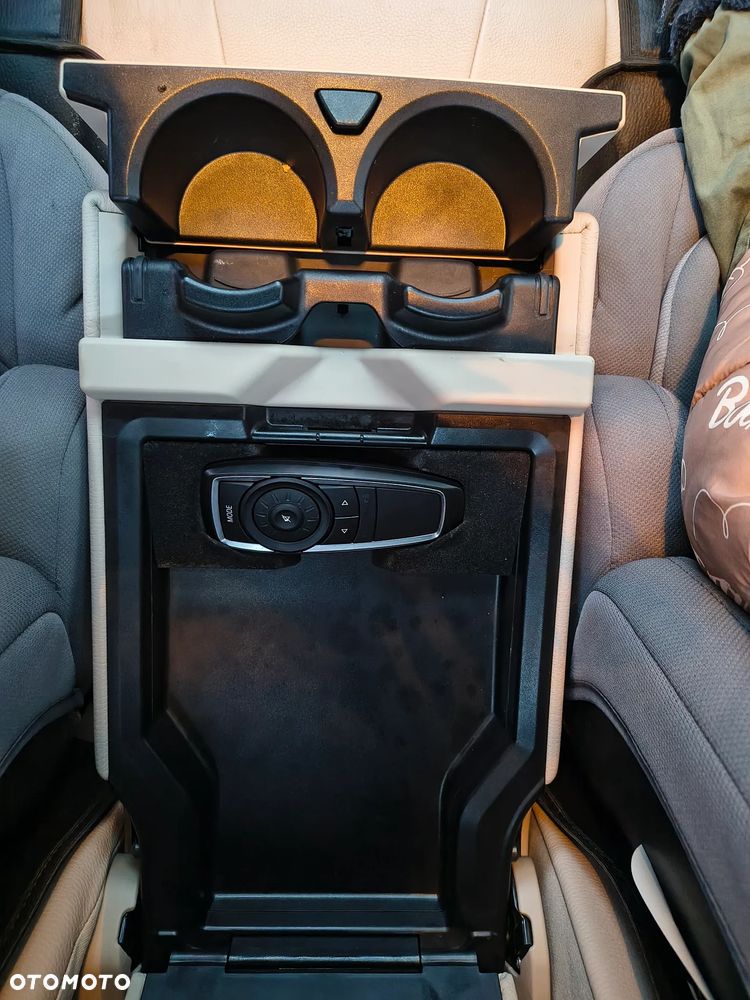 BMW Seria 5 528i Modern Line - 17