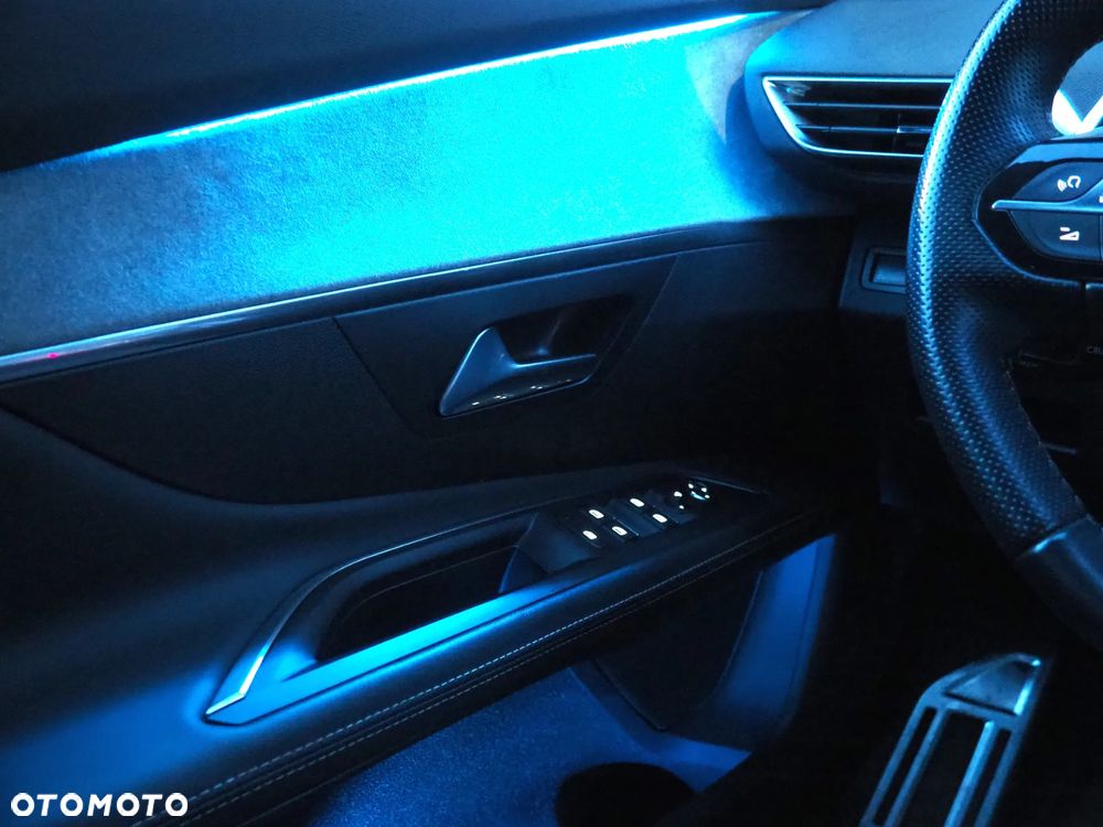 Peugeot 3008 1.6 PureTech Hybrid PHEV GT S&S EAT8 - 28