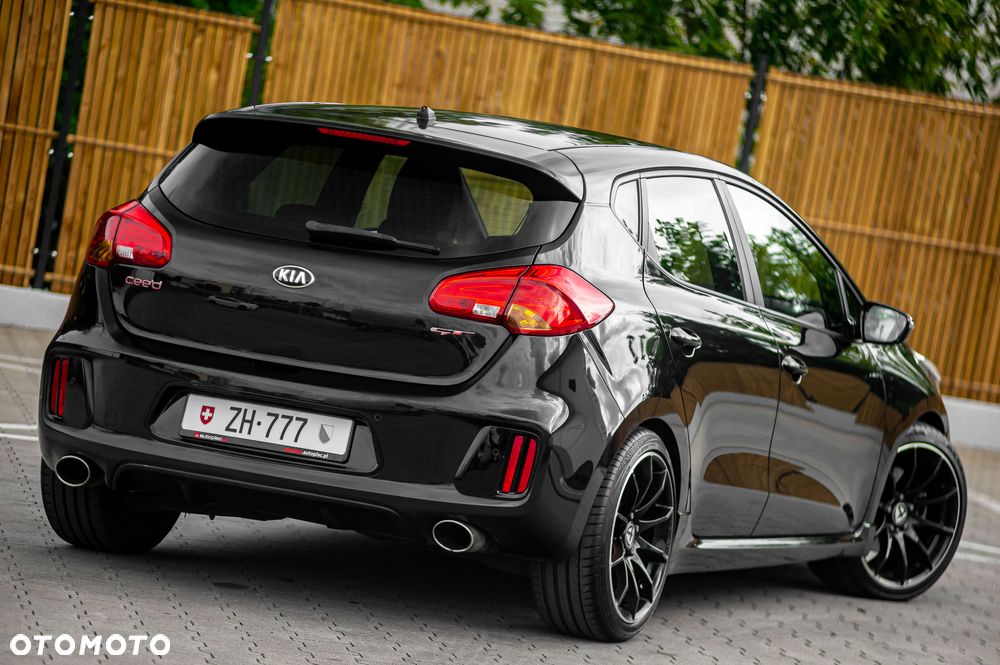 Kia Ceed 1.6 T-GDI GT-Challenge - 15