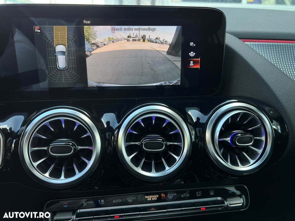 Mercedes-Benz GLA 250 e 8G-DCT - 16