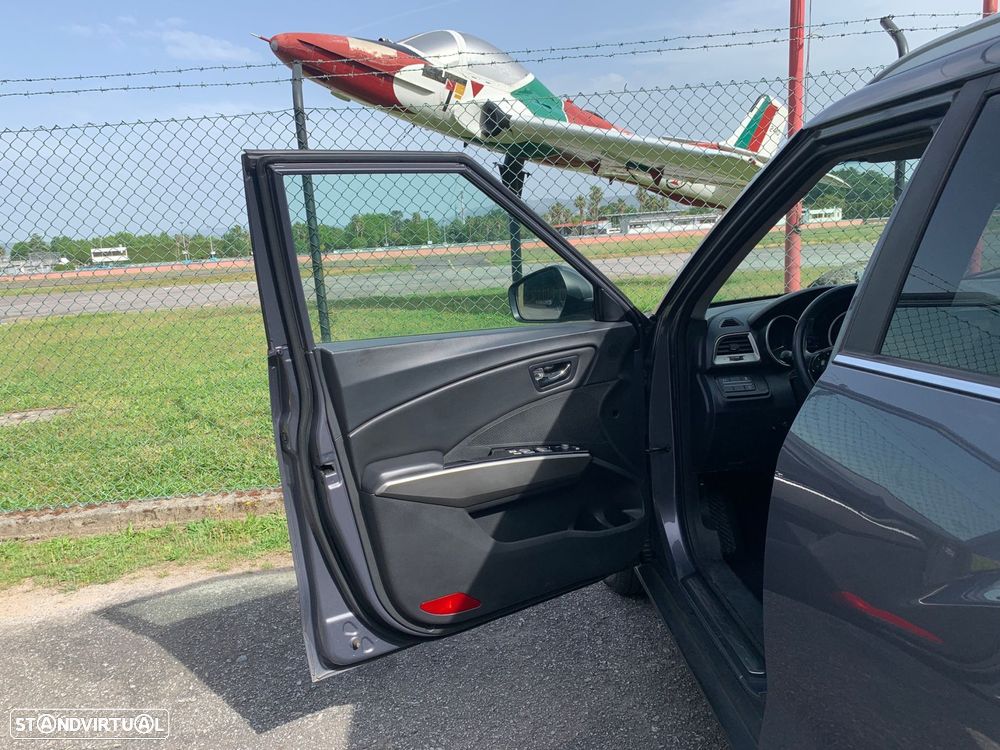 SsangYong Tivoli - 49