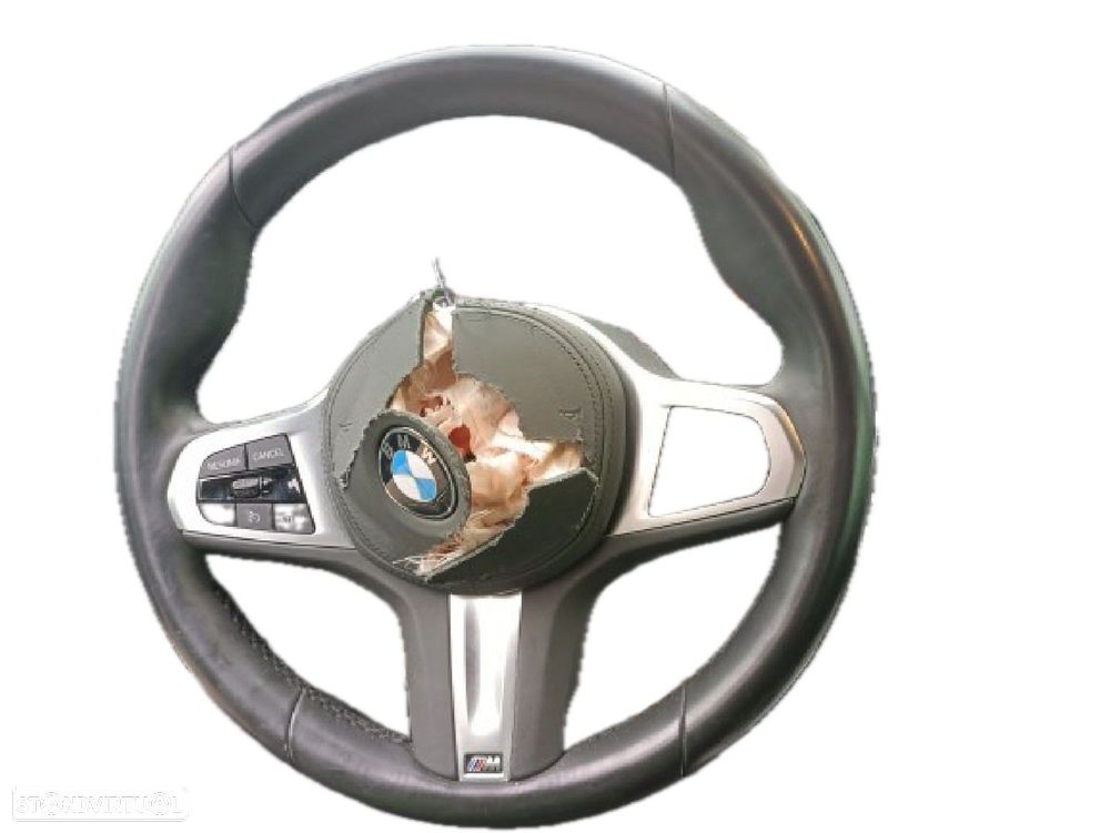Volante Bmw 4 Coupé (G22) - 17 - 24 - 1