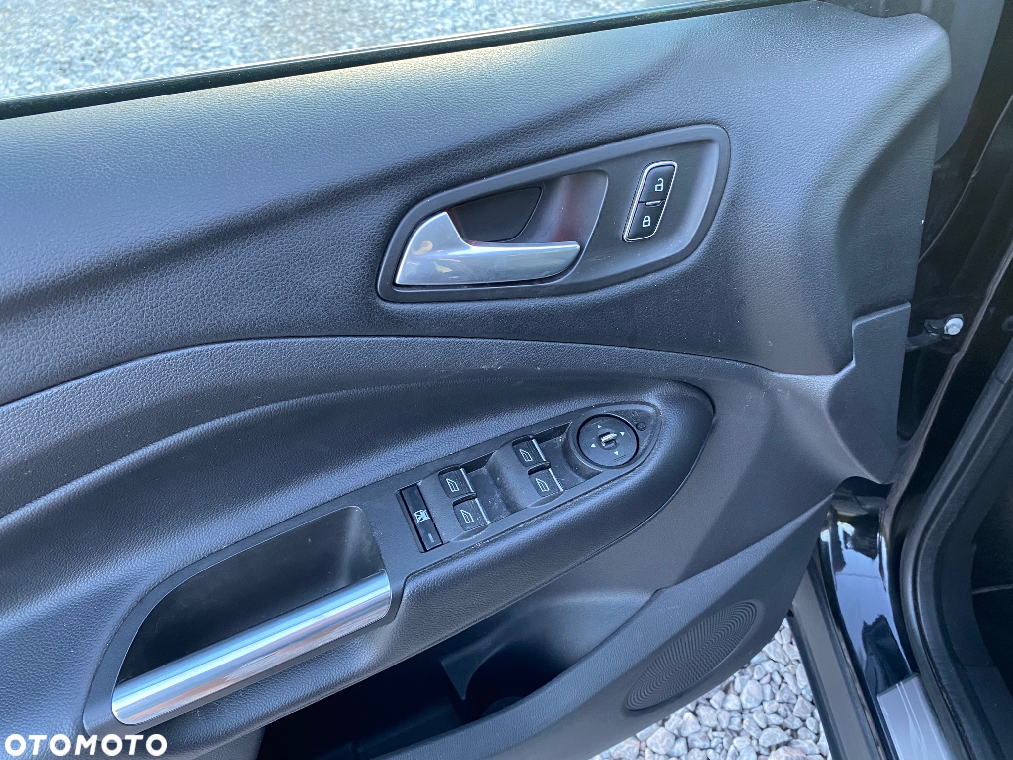 Ford Kuga 1.6 EcoBoost FWD Titanium Plus ASS - 23