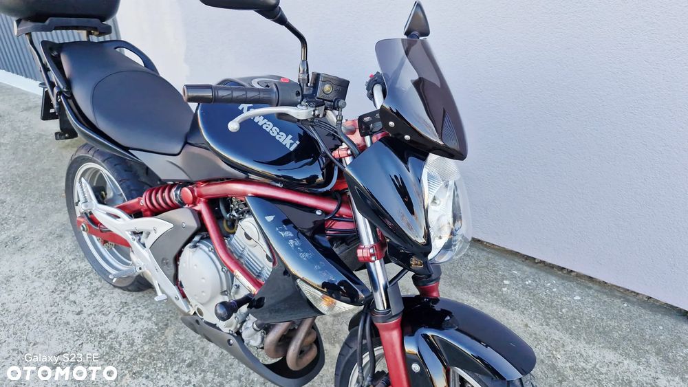 Kawasaki ER - 17