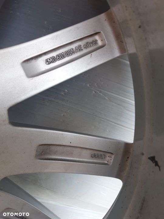 AUDI Q7 FELGA ALUMINIOWA 20" 4M0601025AE ET33 ORYGINAŁ - 4