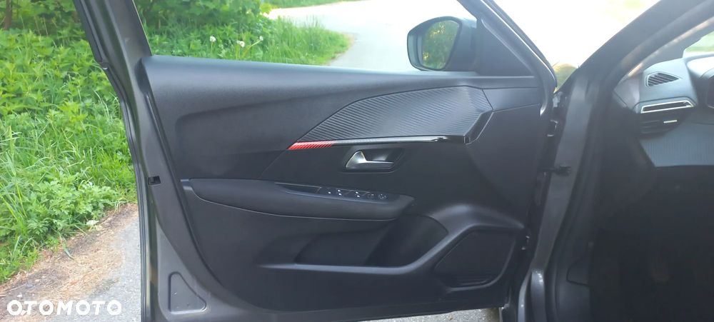 Peugeot 208 1.2 T Allure S&S - 15