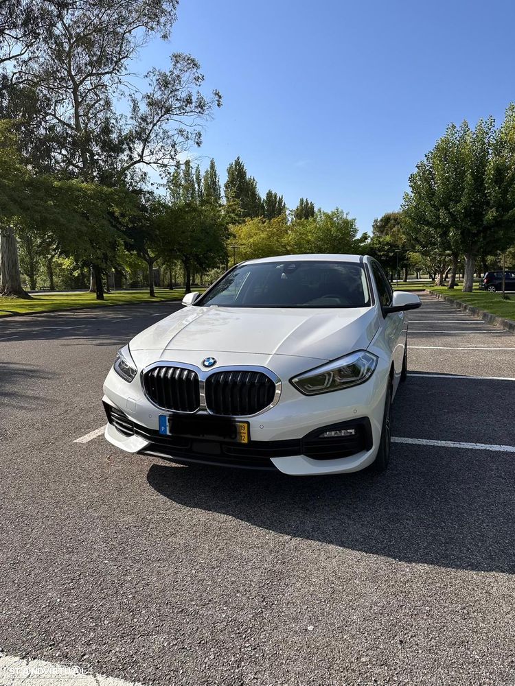 BMW 118 i Sport Line - 2