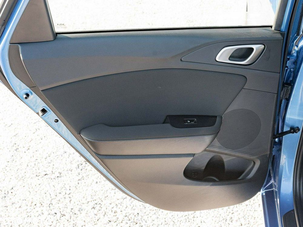 Kia Ceed 1.5 T-GDI M DCT - 24
