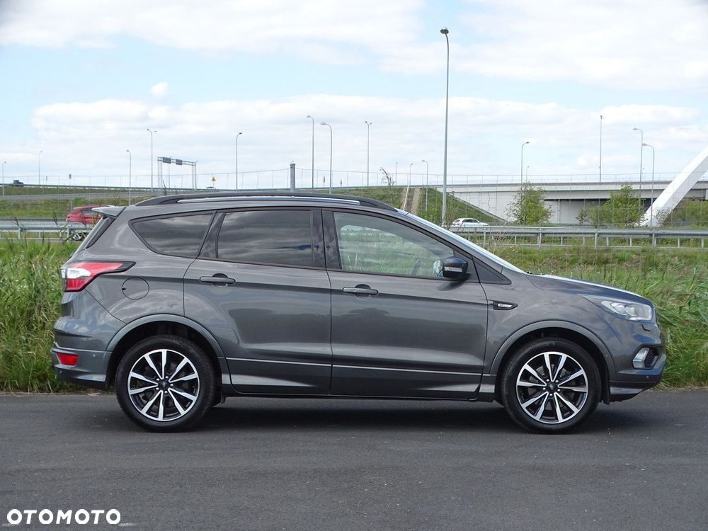 Ford Kuga 2.0 TDCi AWD ST-Line - 9