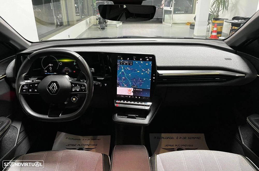 Renault Mégane E-Tech EV40 Evolution Autonomia Urbana - 27