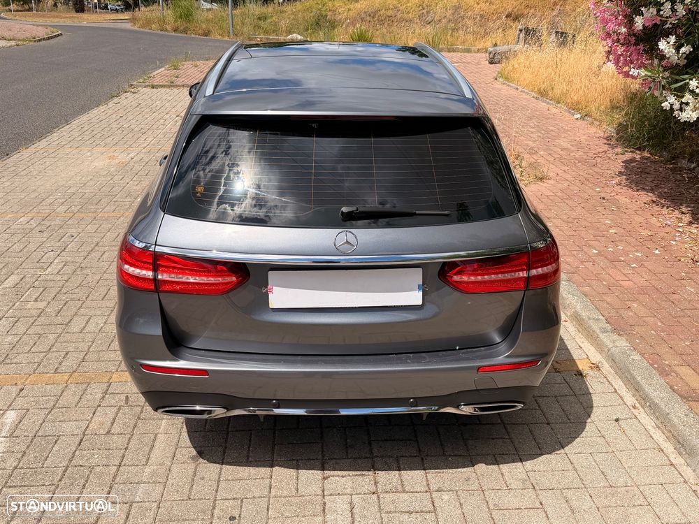 Mercedes-Benz E 220 d 9G-TRONIC AMG Line - 10