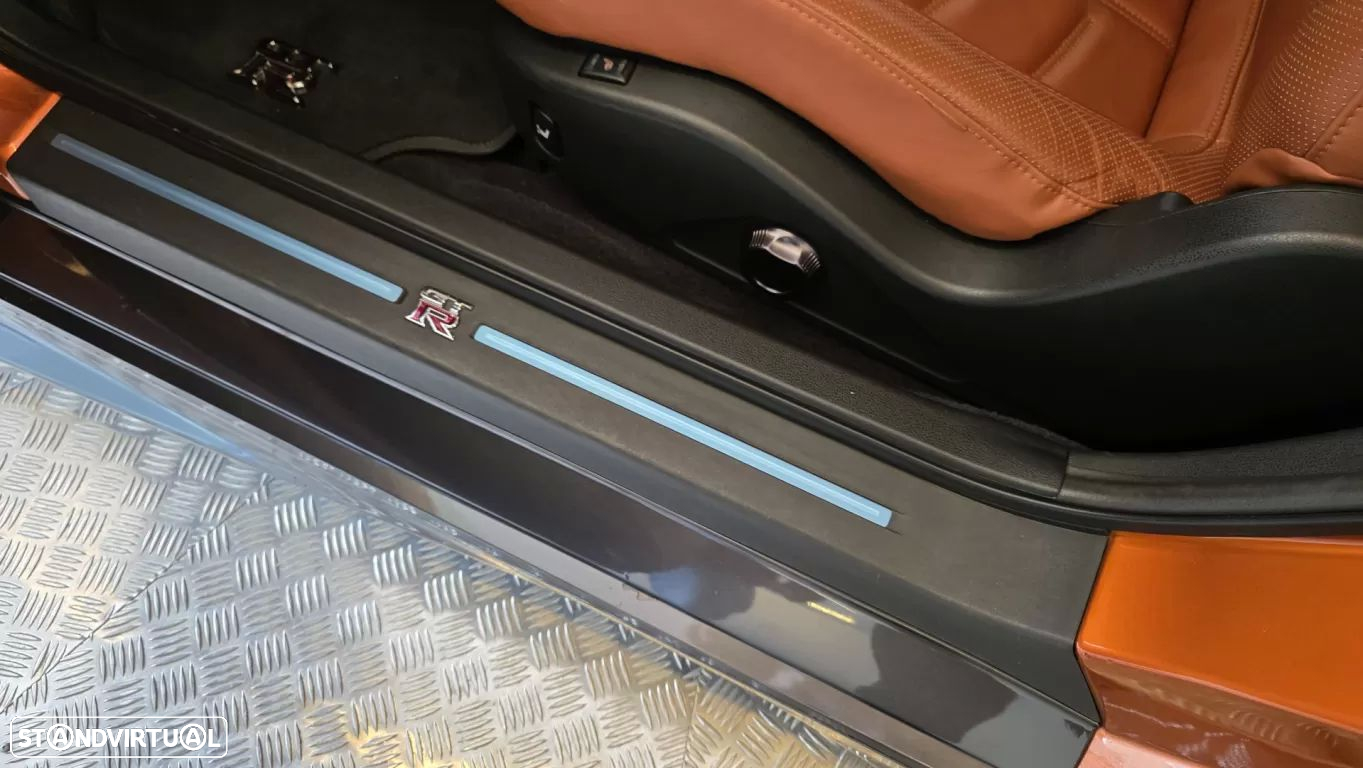 Nissan GT-R Prestige Edition - 37