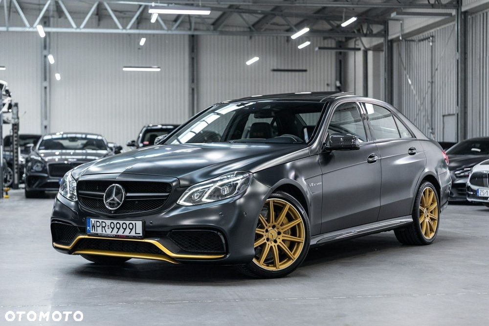 Mercedes-Benz Klasa E 63 AMG S 4Matic AMG Speedshift MCT - 2