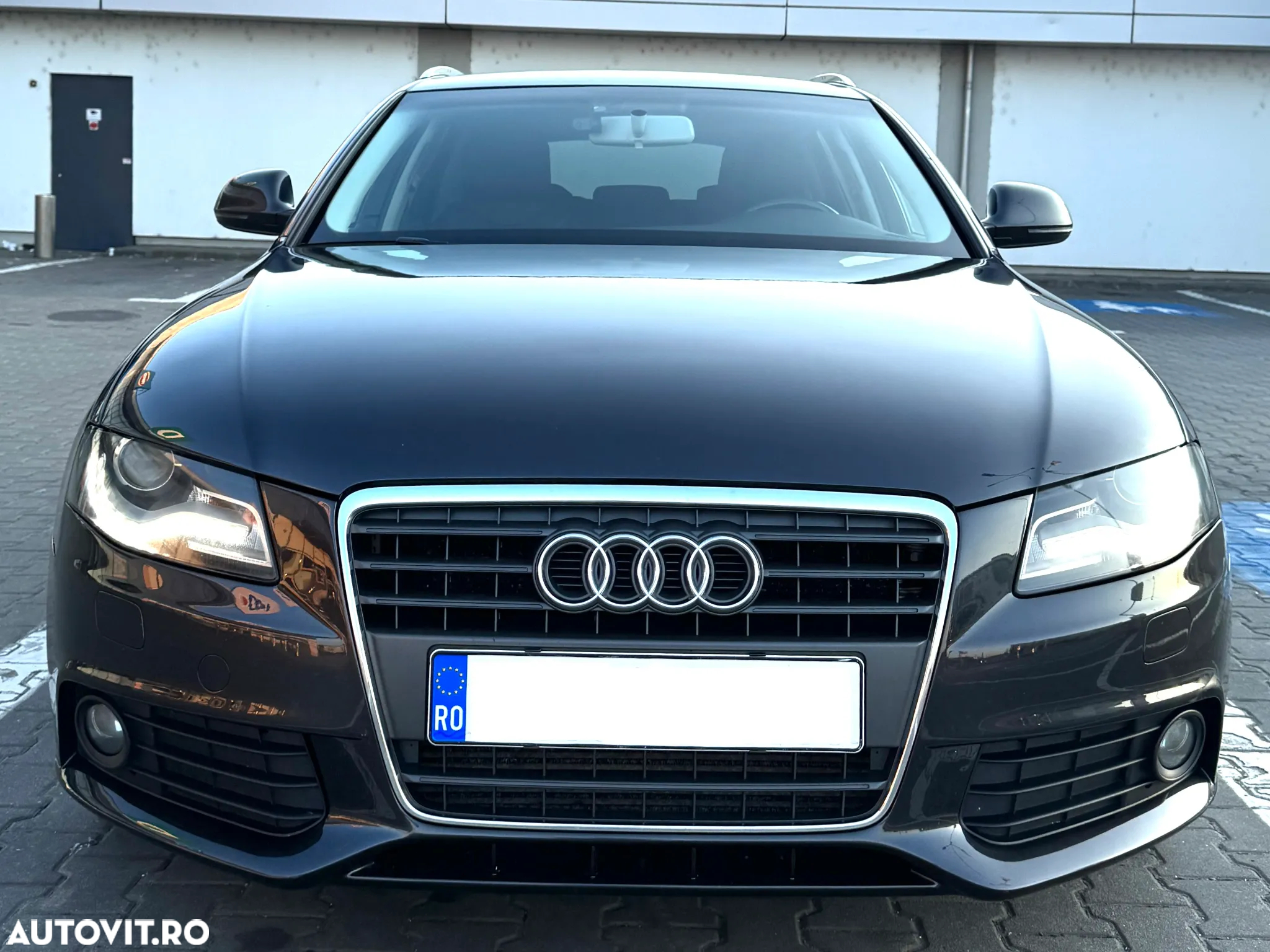 Audi A4 2.0 TDI Multitronic Avant - 9