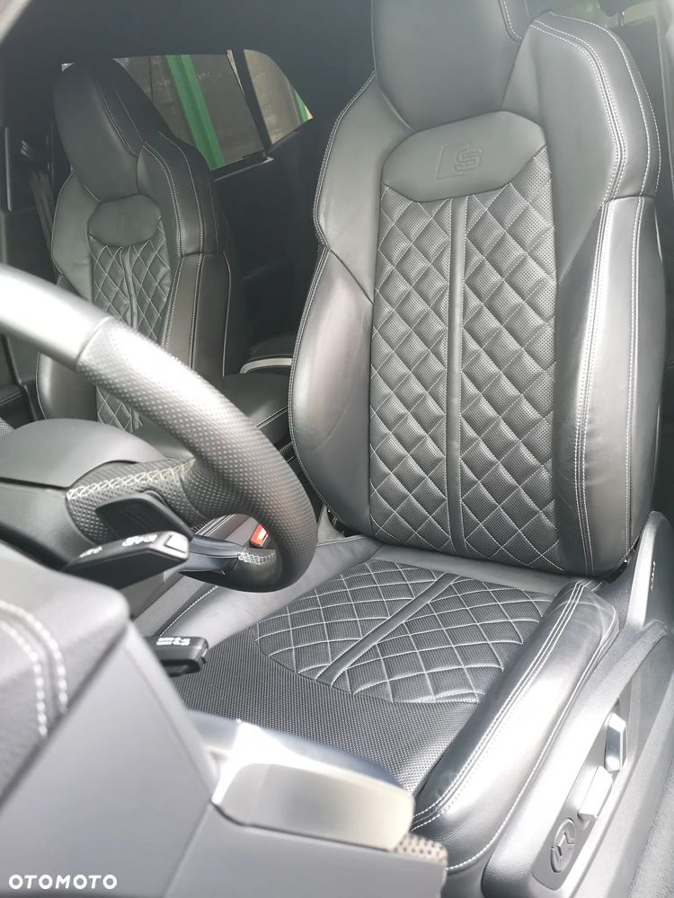 Audi SQ8 TFSI quattro tiptronic - 26