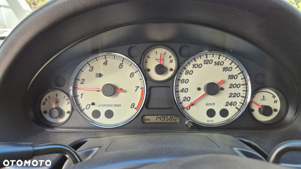 Mazda MX-5 1.8 16V - 19