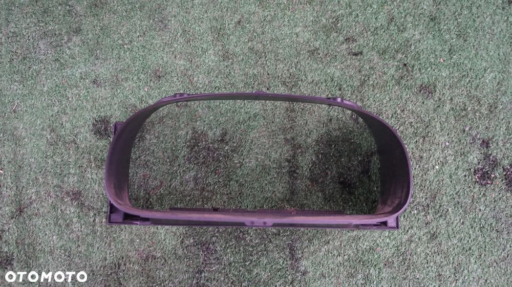 Volkswagen Transporter T4 2.5TDI obudowa licznika 7D0857237A - 1