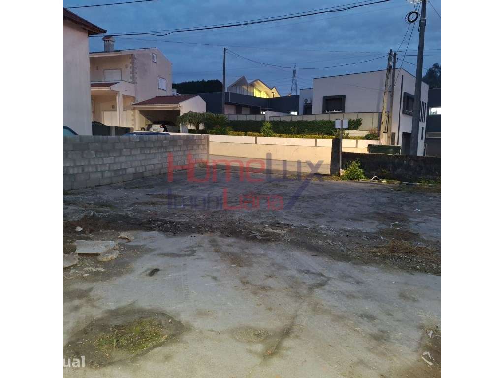 Terreno com 1260 m² em Vilela - Grande imagem: 2/24