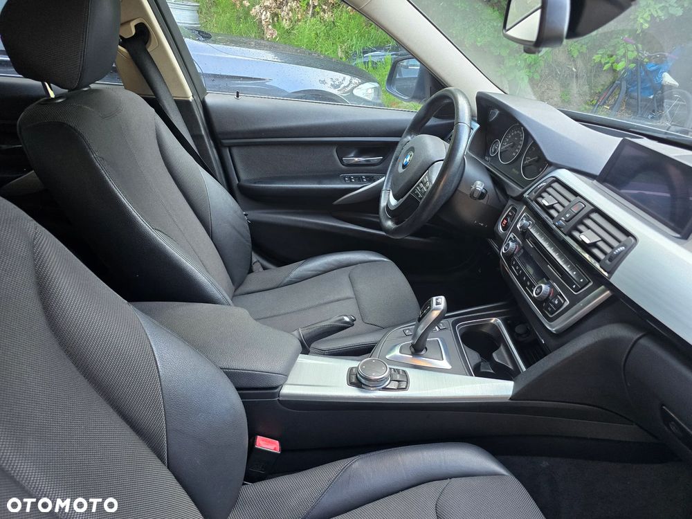 BMW Seria 3 - 17