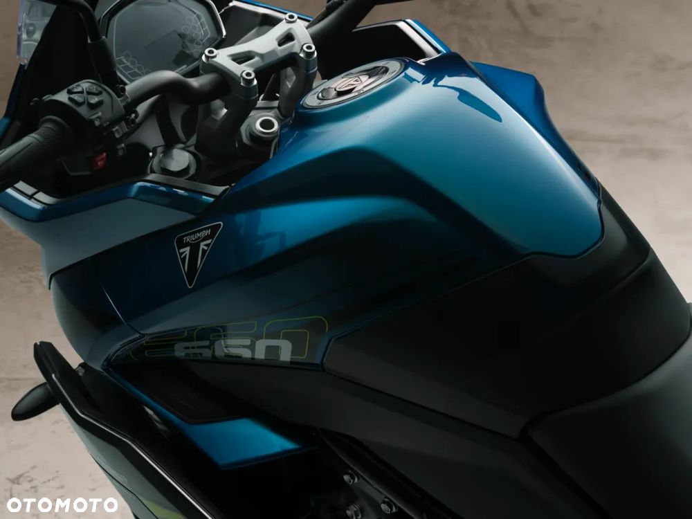 Triumph Tiger - 6