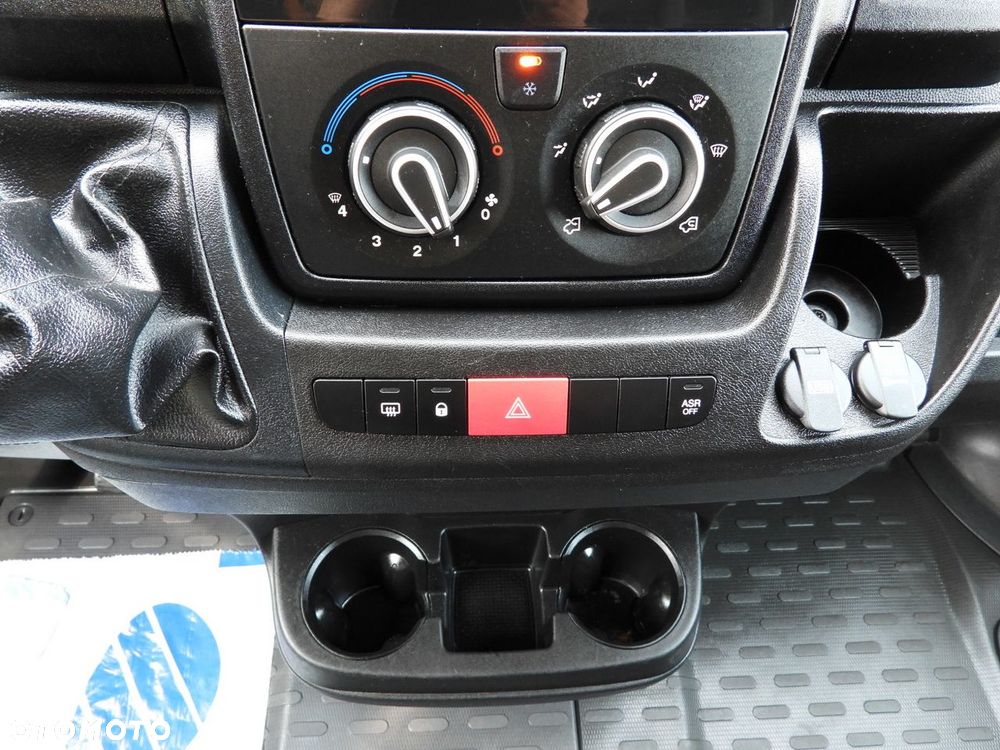 Peugeot BOXER  FURGON CHŁODNIA  -10*C TEMPOMAT KLIMATYZACJA  130KM - 35