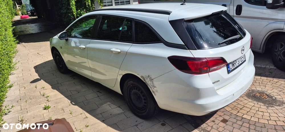 Opel Astra 1.6 CDTI Sport - 3