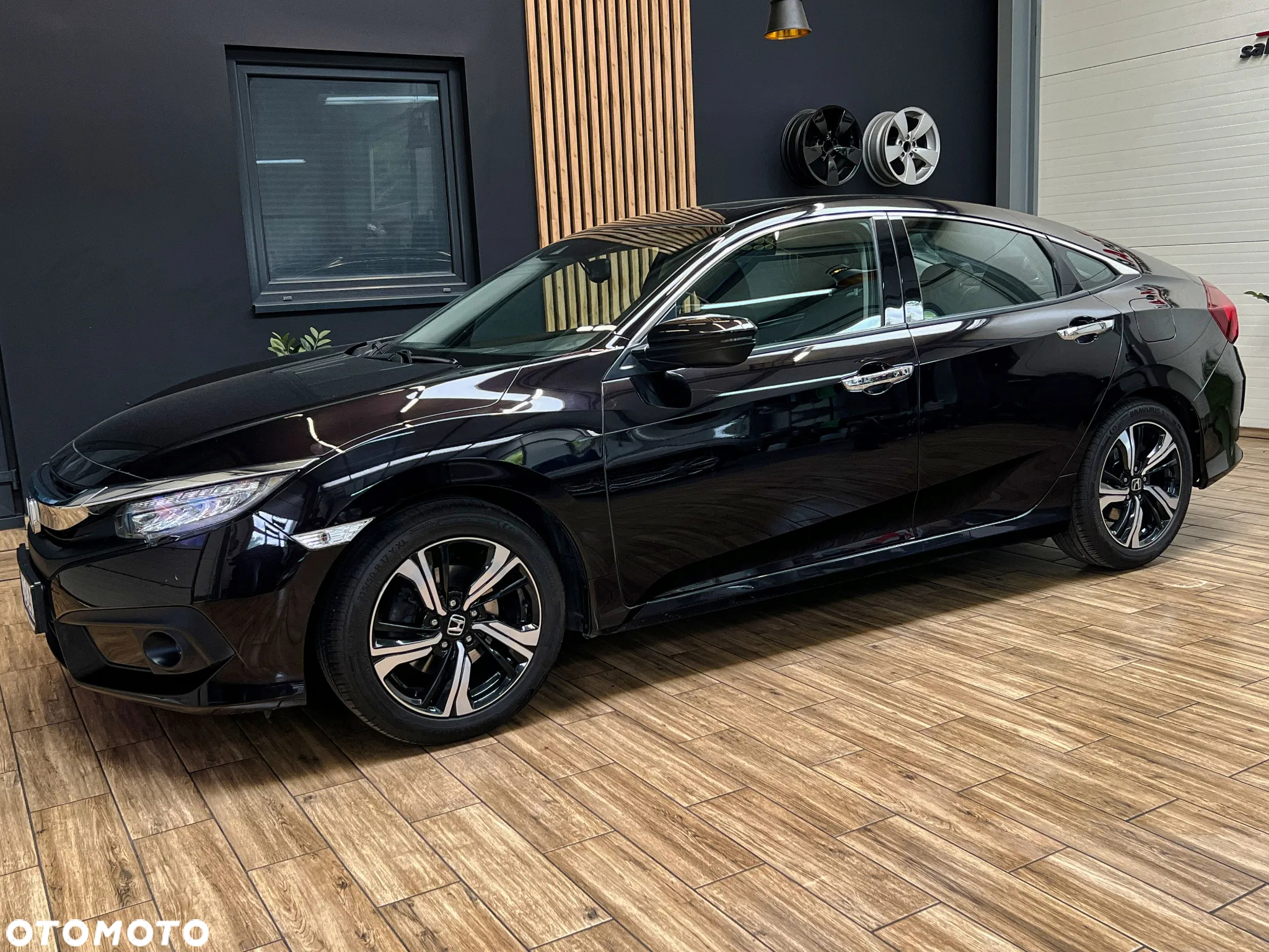 Honda Civic - 12