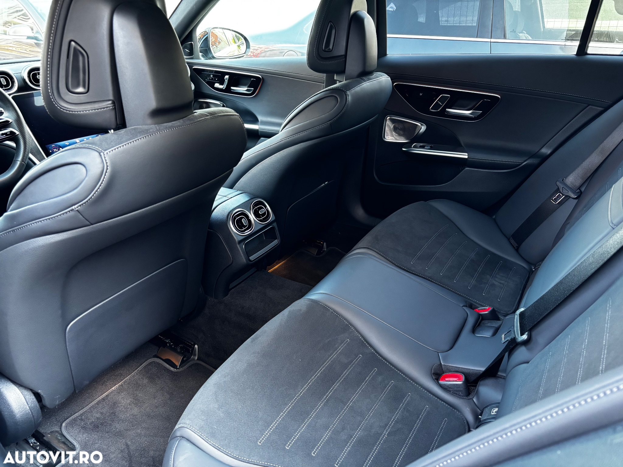 Mercedes-Benz C 400 PHEV 4MATIC - 14
