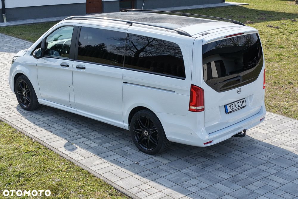 Mercedes-Benz Klasa V - 10