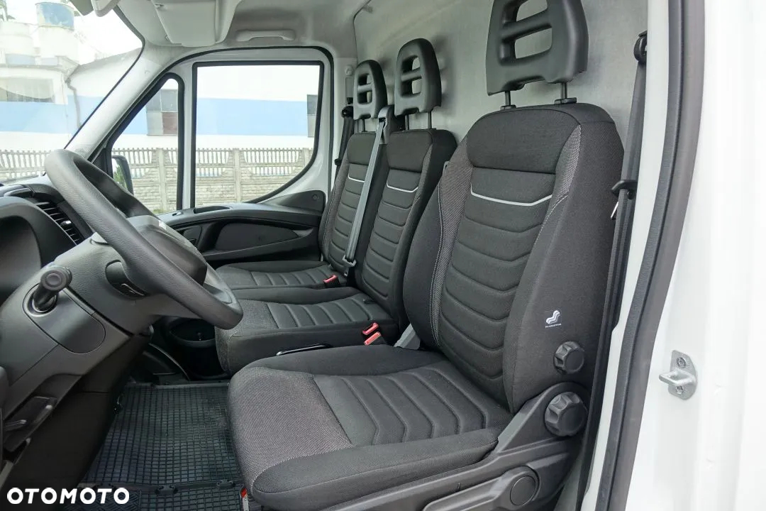 Iveco DAILY 35S16 / FURGON / BLASZAK / L4H2 / ROZSTAW OSI 410 CM /FAKTURA VAT 23% / NOWY !!! - 27