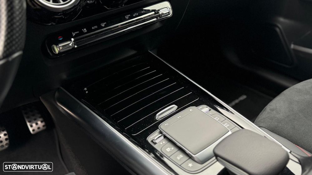 Mercedes-Benz EQA 250+ AMG Line - 10