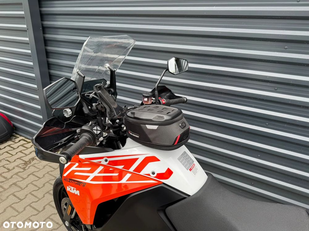 KTM Adventure - 19