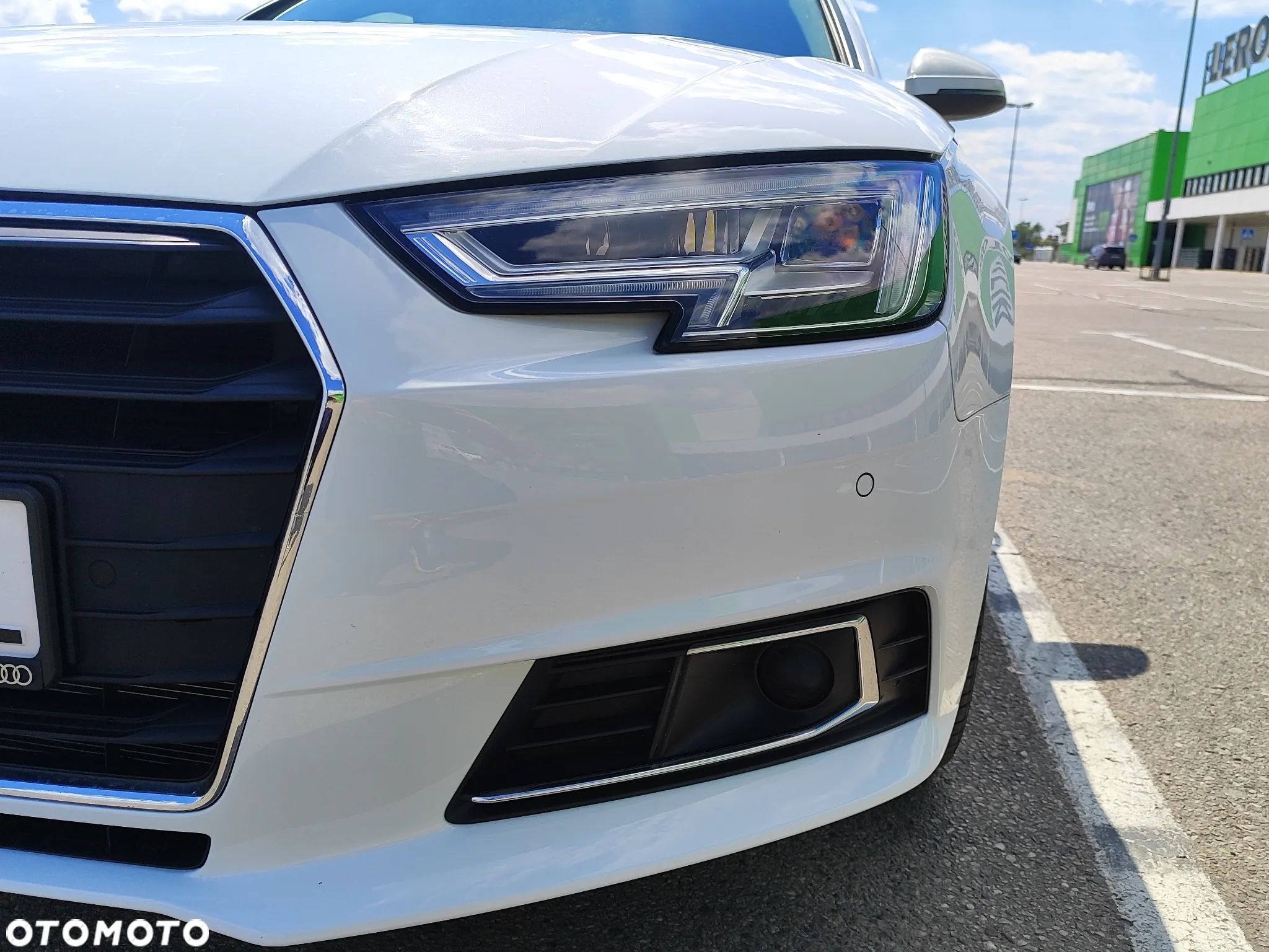 Audi A4 - 1