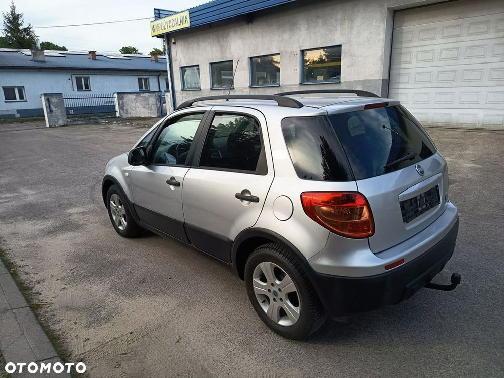 Fiat Sedici - 4